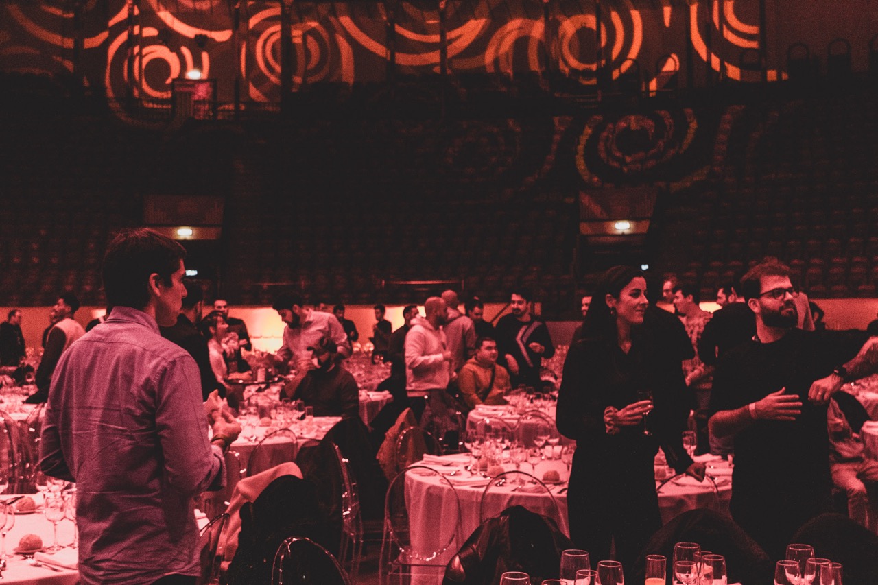Jantar corporativo de empresa de natal. Organização de Eventos, Produção de Eventos, Jantar de Natal de Empresa, Jantar Corporativo. Alfândega do Porto Campo Pequeno